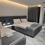 Wait 'n Sea هيماري
