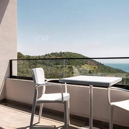 Wait 'n Sea Hotel