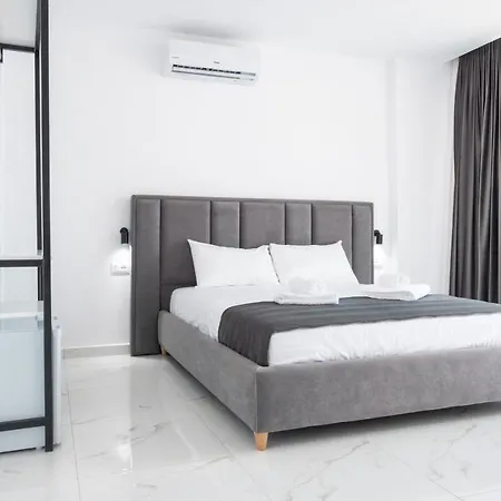 Wait 'n Sea Hotel 4*