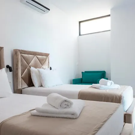 Wait 'n Sea Hotel Himare