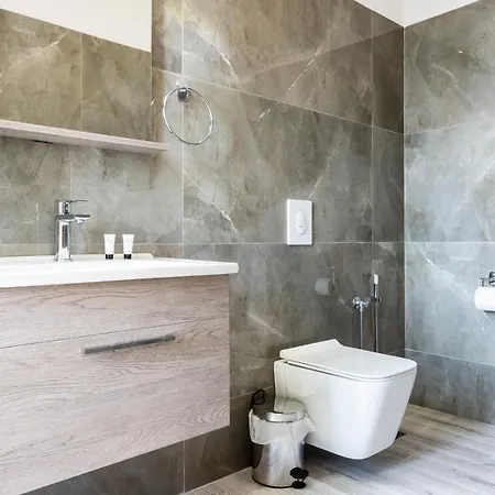 Wait 'n Sea מלון