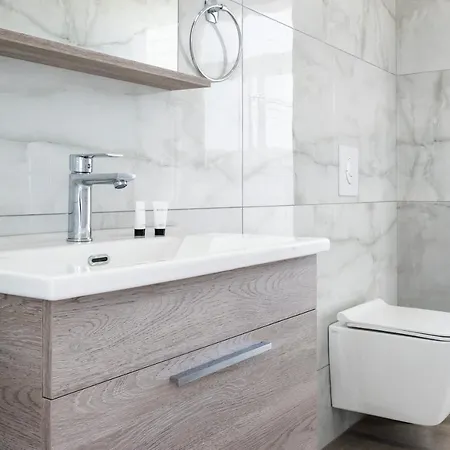 Wait 'n Sea 4* הימארה