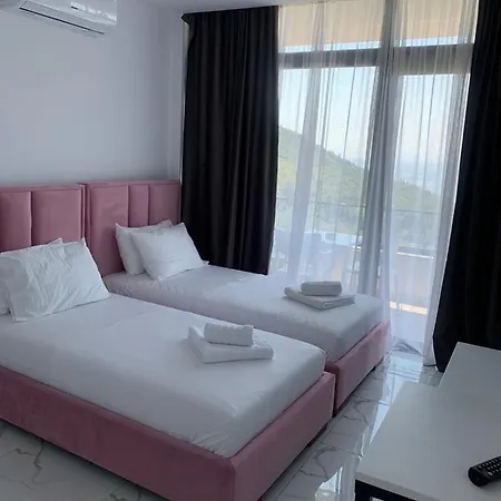 Wait 'n Sea Hotel