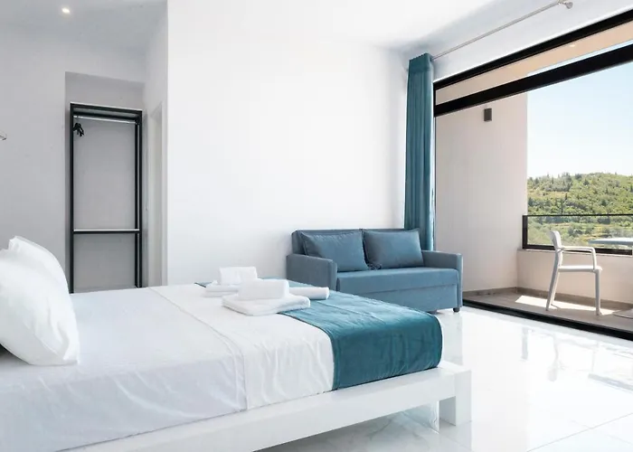 Hotel Wait 'n Sea Himare
