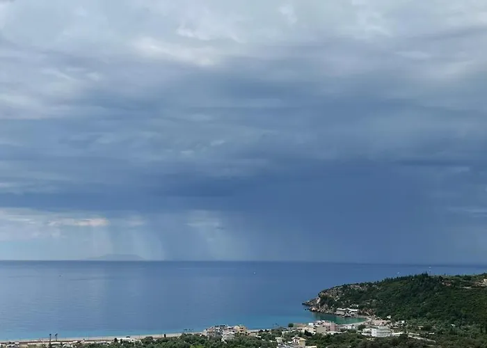 Wait 'n Sea Himare