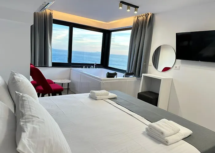 Wait 'n Sea 4* Himarë