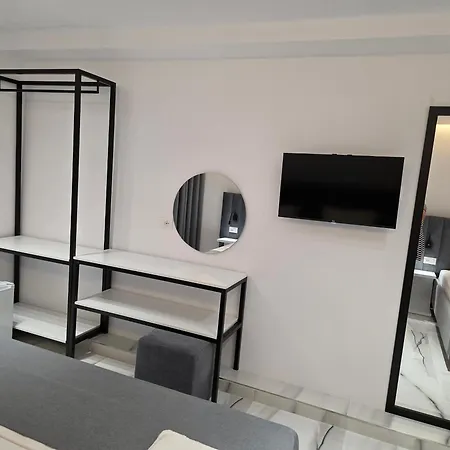 Hotel Wait 'n Sea 4*