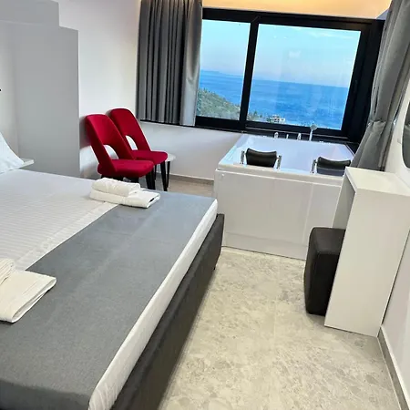 Hotel Wait 'n Sea Himare